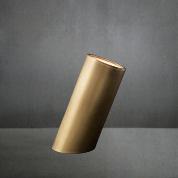 Champeaux Spotlight