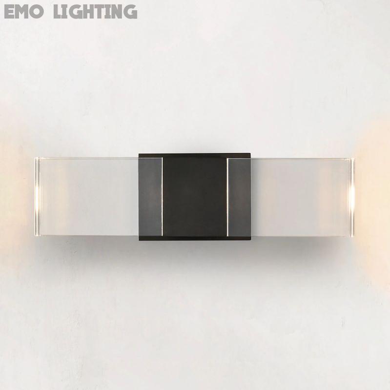 Serra Linear Sconce - thebelacan