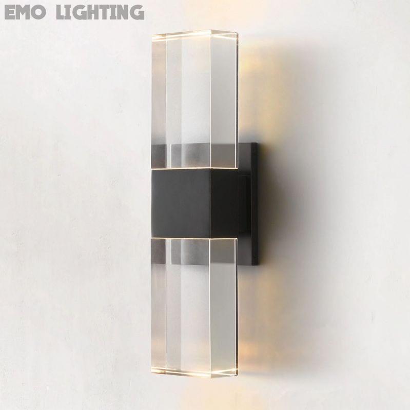 Serra Linear Sconce - thebelacan
