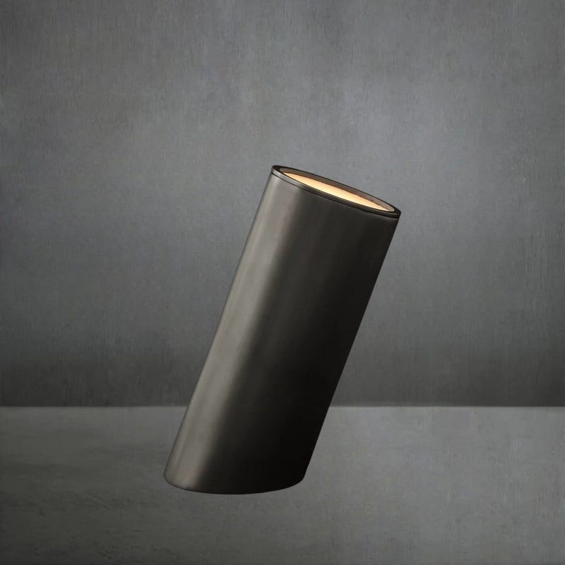 Champeaux Spotlight